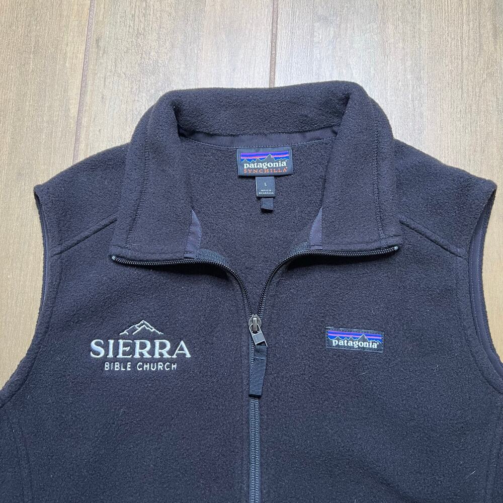 Patagonia Synchilla Fleece Vest Womens L Black Full Zip Sierra Church Logo - Picture 10 of 15